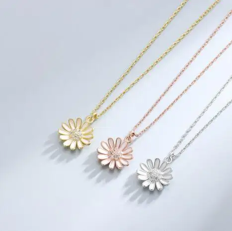 S925 sterling silver drop glue small daisy pendant Japanese and Korean fashion sweet K gold plated light luxury female ins wind
S925 sterling silver drop glue small daisy pendant Japanese and Korean fashion sweet K gold plated light luxury female ins wind