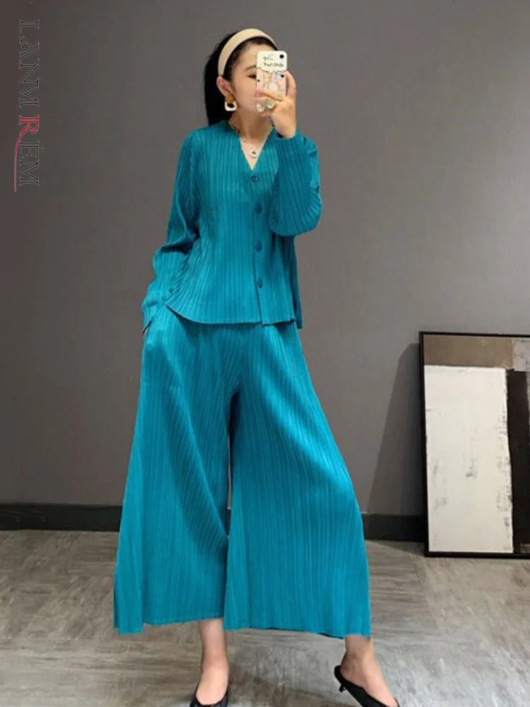 LANMREM V-neck Single-breasted Pleated Shirt Long Casual Loose Wide Leg Pants Fashion 2 Piece Set 2023 Spring 2A1445
LANMREM V-neck Single-breasted Pleated Shirt Long Casual Loose Wide Leg Pants Fashion 2 Piece Set 2023 Spring 2A1445