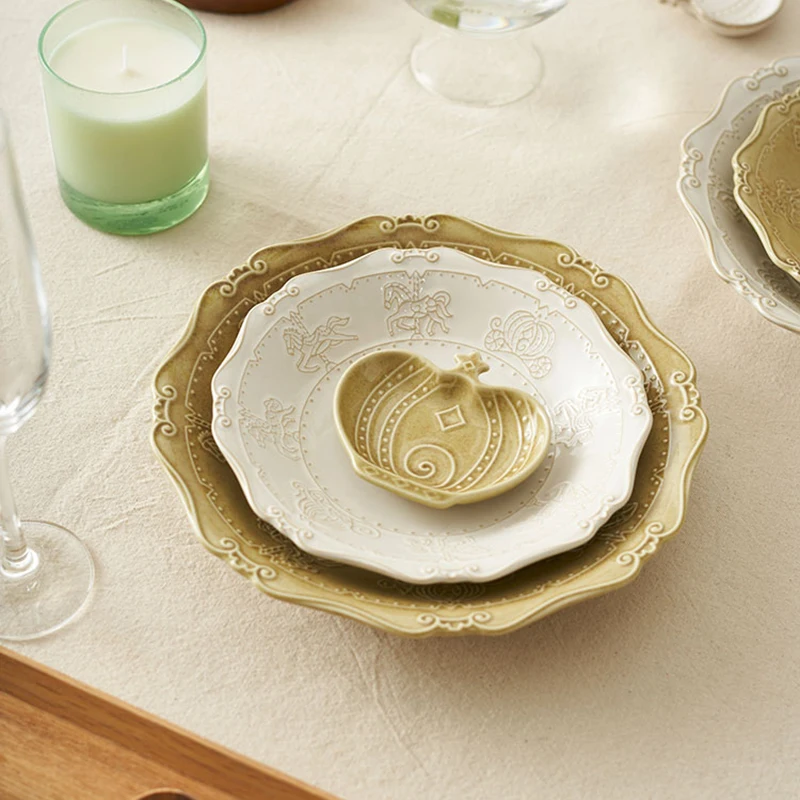 Embossed Ceramic Plate European Modern Courtly Style Plates Relief Lace Dinner Plates Cake Dessert Dish Tableware
Embossed Ceramic Plate European Modern Courtly Style Plates Relief Lace Dinner Plates Cake Dessert Dish Tableware