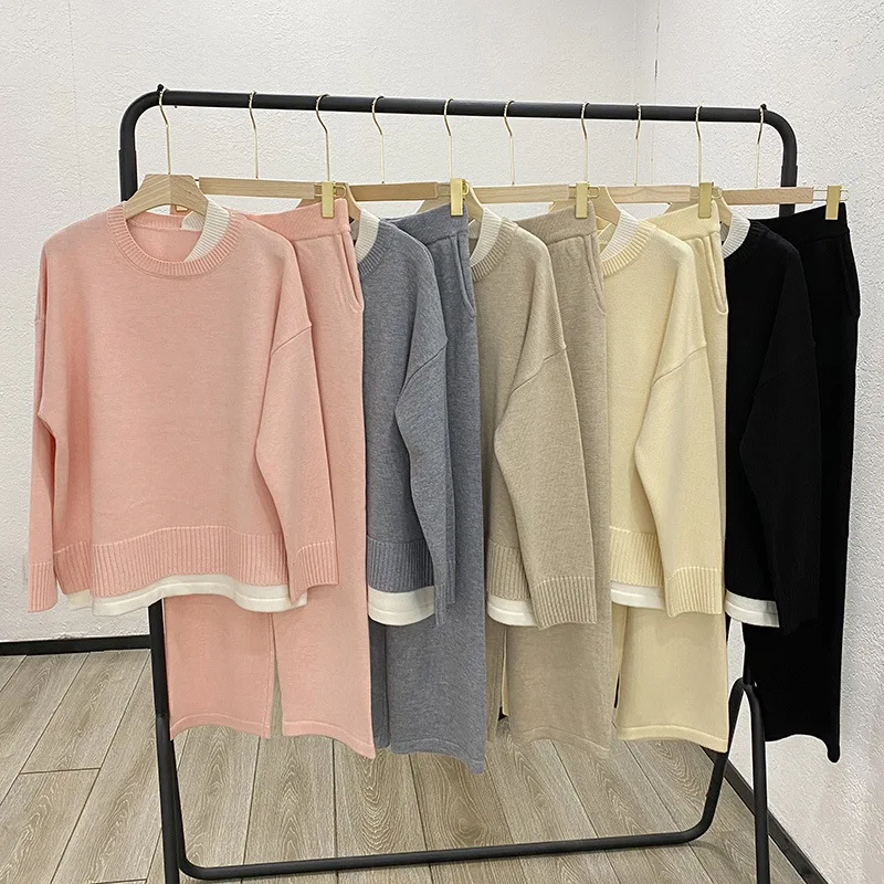 High Quality Autumn and Winter New Boarding Set Fake Two Piece Design Top+Knitted Wide Leg Pants Foreign Style Set Two Piece Set 
High Quality Autumn and Winter New Boarding Set Fake Two Piece Design Top+Knitted Wide Leg Pants Foreign Style Set Two Piece Set