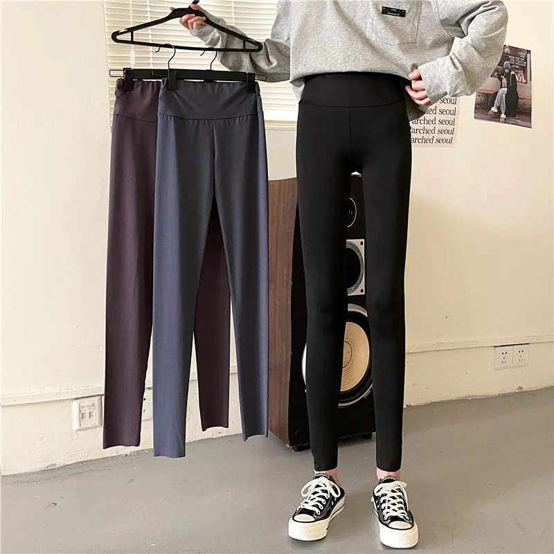 2022 Hot Sale Sport Leggings Women solid High waist sexy Leggins Mujer Street Fashion elasticity Soft Black Leggings streetwear
2022 Hot Sale Sport Leggings Women solid High waist sexy Leggins Mujer Street Fashion elasticity Soft Black Leggings streetwear