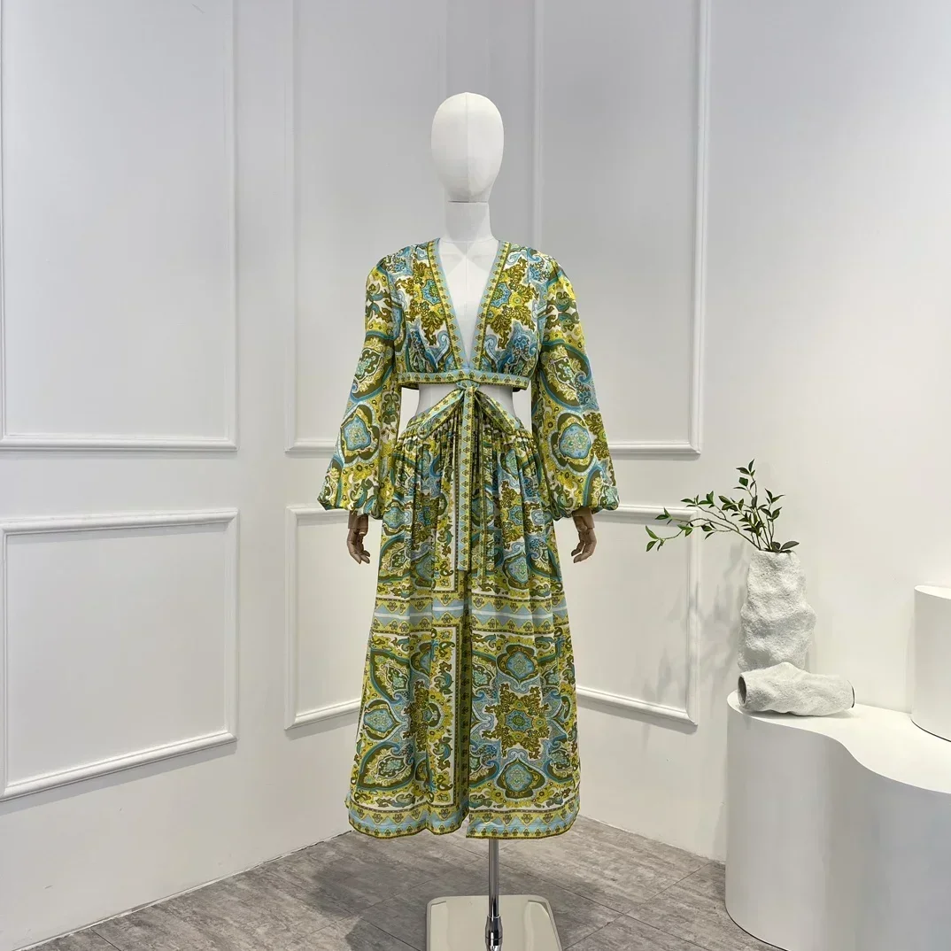 Summer High Quality Paisley Print Deep-v Front Bow Cut Out Waist Midi Dress Women Clothing
Summer High Quality Paisley Print Deep-v Front Bow Cut Out Waist Midi Dress Women Clothing
