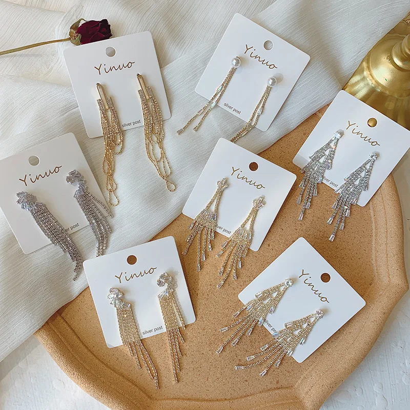 Shining Gold Color Long Metal Crystal Zircon Tassel Earring for Women High Quality Luxury Wedding Brinco Fashion Jewelry Gifts
Shining Gold Color Long Metal Crystal Zircon Tassel Earring for Women High Quality Luxury Wedding Brinco Fashion Jewelry Gifts