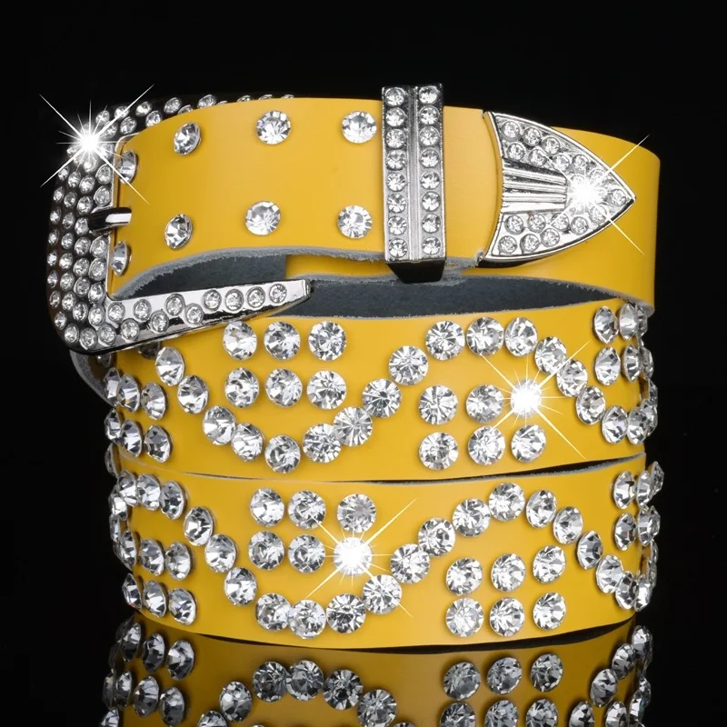 GOOWAIL Gothic Punk Style Women Fashion Belt Shiny Rhinestone Jeans Belts High Quality Cow Leather Retro Alloy Buckle Design
GOOWAIL Gothic Punk Style Women Fashion Belt Shiny Rhinestone Jeans Belts High Quality Cow Leather Retro Alloy Buckle Design
