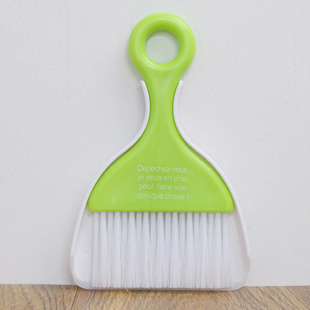 2 Sets Dust Removing Mini Broom Creative Dustpan Desktop Keyboard Cleaning Tool (Random Color)
2 Sets Dust Removing Mini Broom Creative Dustpan Desktop Keyboard Cleaning Tool (Random Color)
