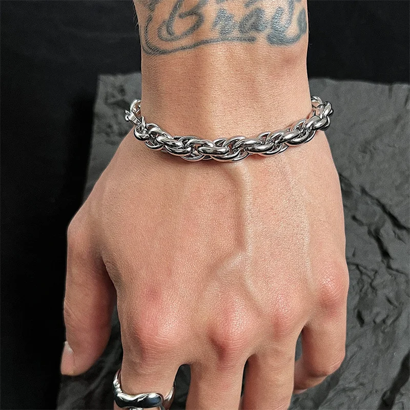 Hip Hop Trendy Men's Thick Bracelet Ruffian Handsome Titanium Steel Does Not Fade Woven Fashion Street All-Match Jewelry Gift
Hip Hop Trendy Men's Thick Bracelet Ruffian Handsome Titanium Steel Does Not Fade Woven Fashion Street All-Match Jewelry Gift