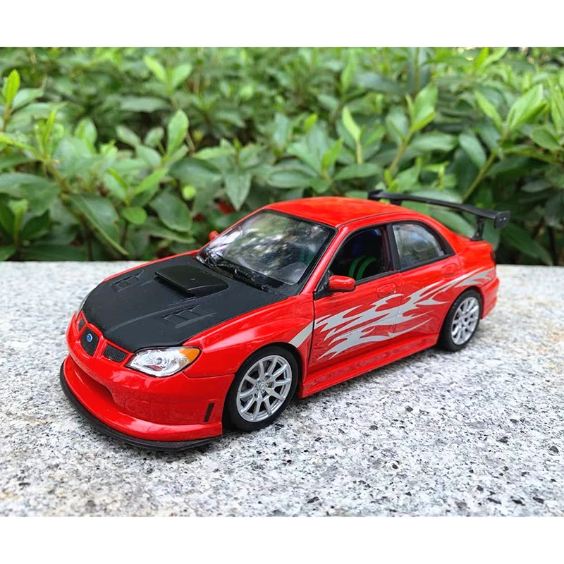 Оптовая продажа, модель спортивного автомобиля из сплава под давлением 1:24 Nissan S15, красно-белая, модель спортивного автомобиля, коллекция для взрослых, Подарочный дисплей, сувенир 
Оптовая продажа, модель спортивного автомобиля из сплава под давлением 1:24 Nissan S15, красно-белая, модель спортивного автомобиля, коллекция для взрослых, Подарочный дисплей, сувенир