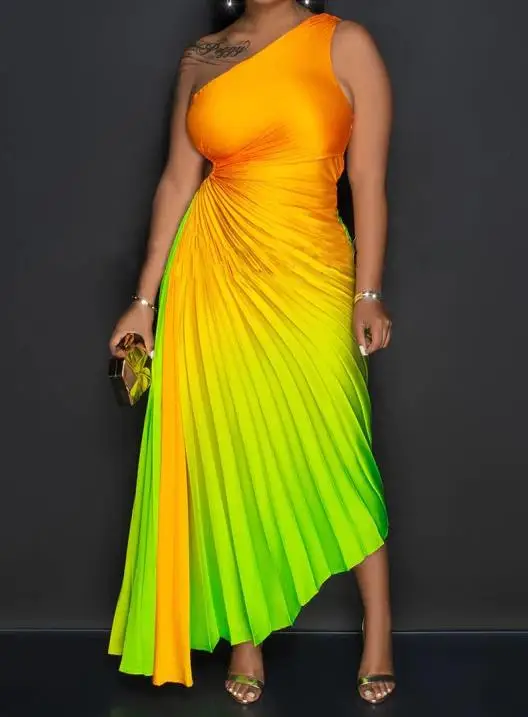Woman Summer Gradient Plain Print Pleated Dress European & American Fashion Temperament Commuting Women's Elegant Party Dresses
Woman Summer Gradient Plain Print Pleated Dress European & American Fashion Temperament Commuting Women's Elegant Party Dresses
