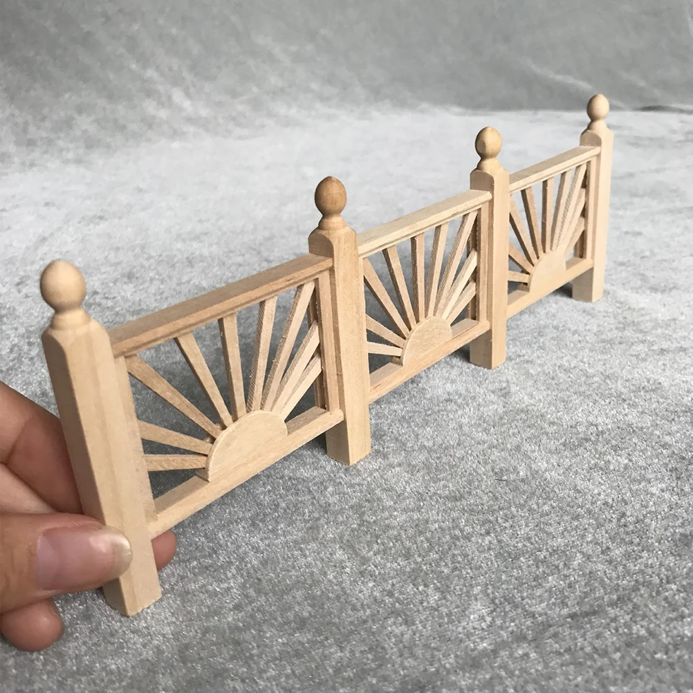 1Pc Mini Railing Model Mini Balcony Yard Fence Epitome Mini for Mini House Kids Play House
1Pc Mini Railing Model Mini Balcony Yard Fence Epitome Mini for Mini House Kids Play House