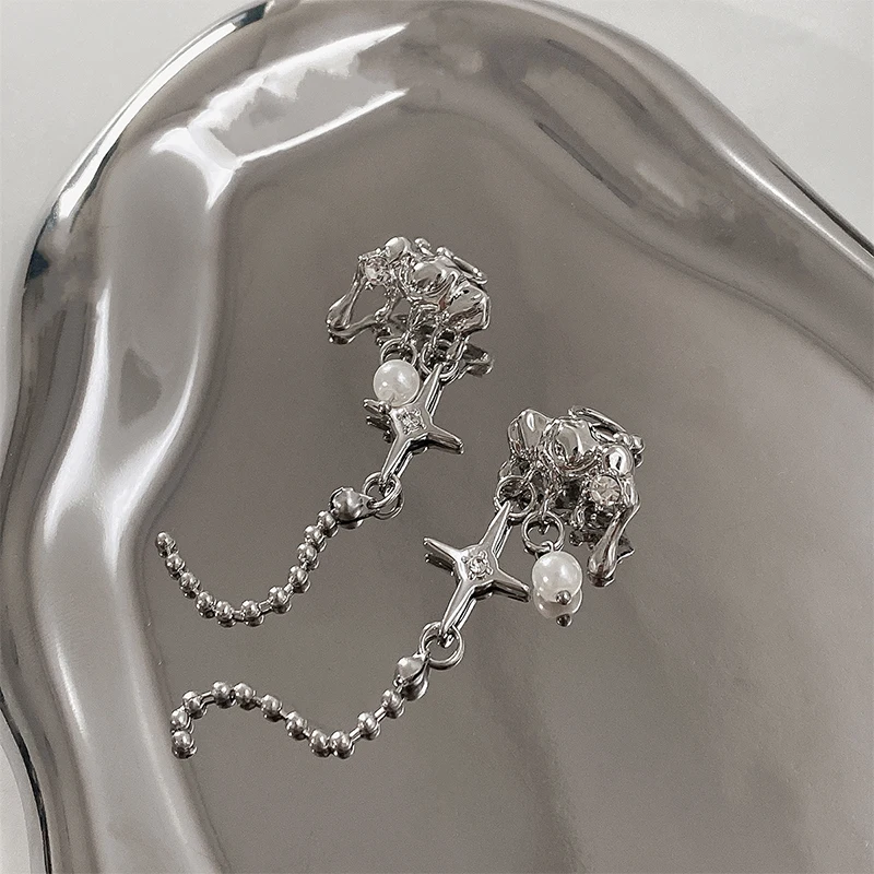 Star Pearl Liquid Irregular Niche Design Tassel Versatile Earrings For Women Korean Fashion Earring Birthday Party Jewelry Gifts
Star Pearl Liquid Irregular Niche Design Tassel Versatile Earrings For Women Korean Fashion Earring Birthday Party Jewelry Gifts