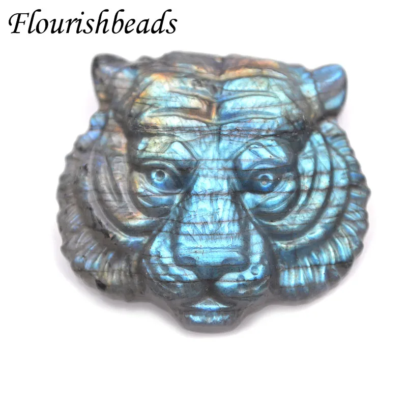 1 шт., подвеска в виде головы тигра из натурального камня
1 шт., подвеска в виде головы тигра из натурального камня