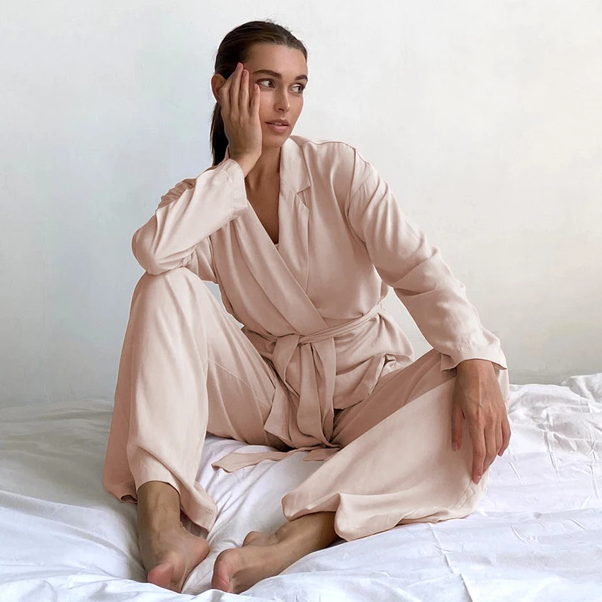 Hiloc Elegant Robe Women'S Pajamas Long Sleeves Trouser Suits Solid Pajama Women Sleepwear Female Set Woman 2 Pieces 2022 Spring
Hiloc Elegant Robe Women'S Pajamas Long Sleeves Trouser Suits Solid Pajama Women Sleepwear Female Set Woman 2 Pieces 2022 Spring
