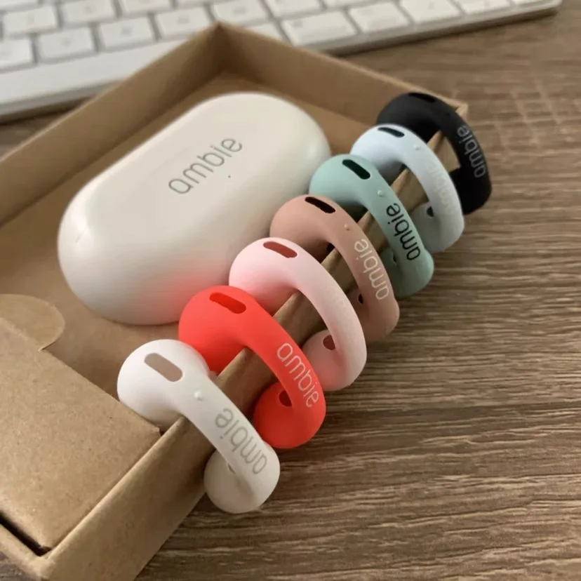 Чехлы для наушников Ambie со звуком, аксессуары для наушников Bluetooth, сменная втулка, наушники с защитой, силиконовый чехол, гарнитура, наушники
Чехлы для наушников Ambie со звуком, аксессуары для наушников Bluetooth, сменная втулка, наушники с защитой, силиконовый чехол, гарнитура, наушники