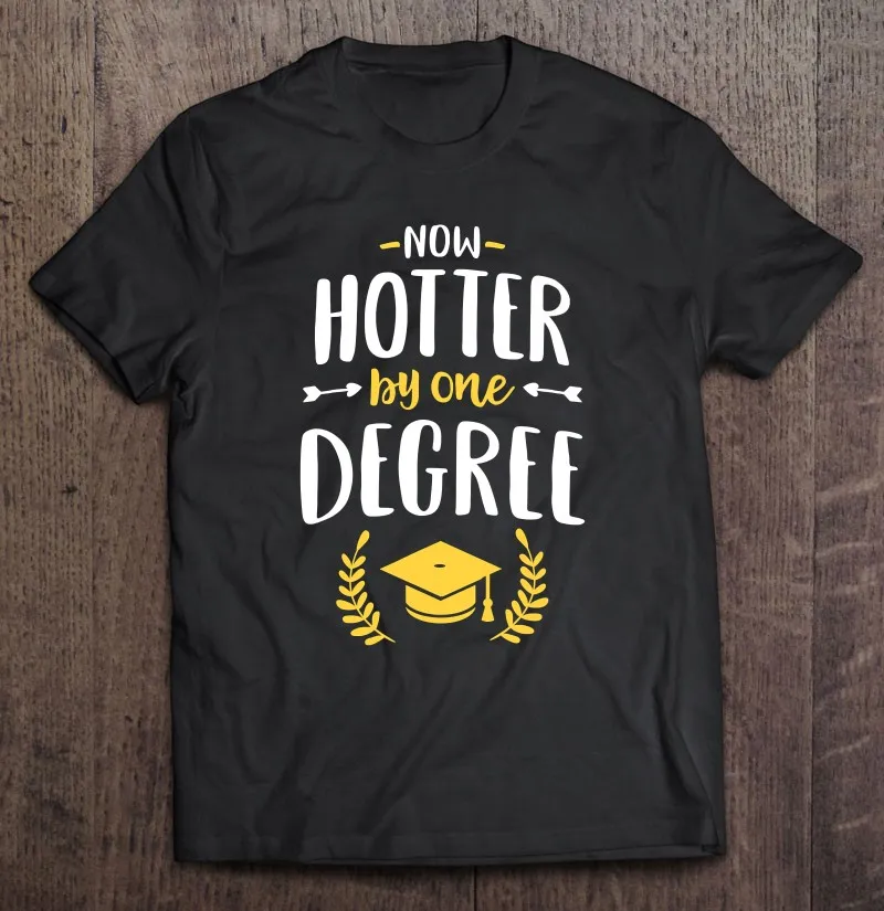 Мужская хлопковая футболка с эмблемой одного градуса, класс 2020, выпускной
Мужская хлопковая футболка с эмблемой одного градуса, класс 2020, выпускной