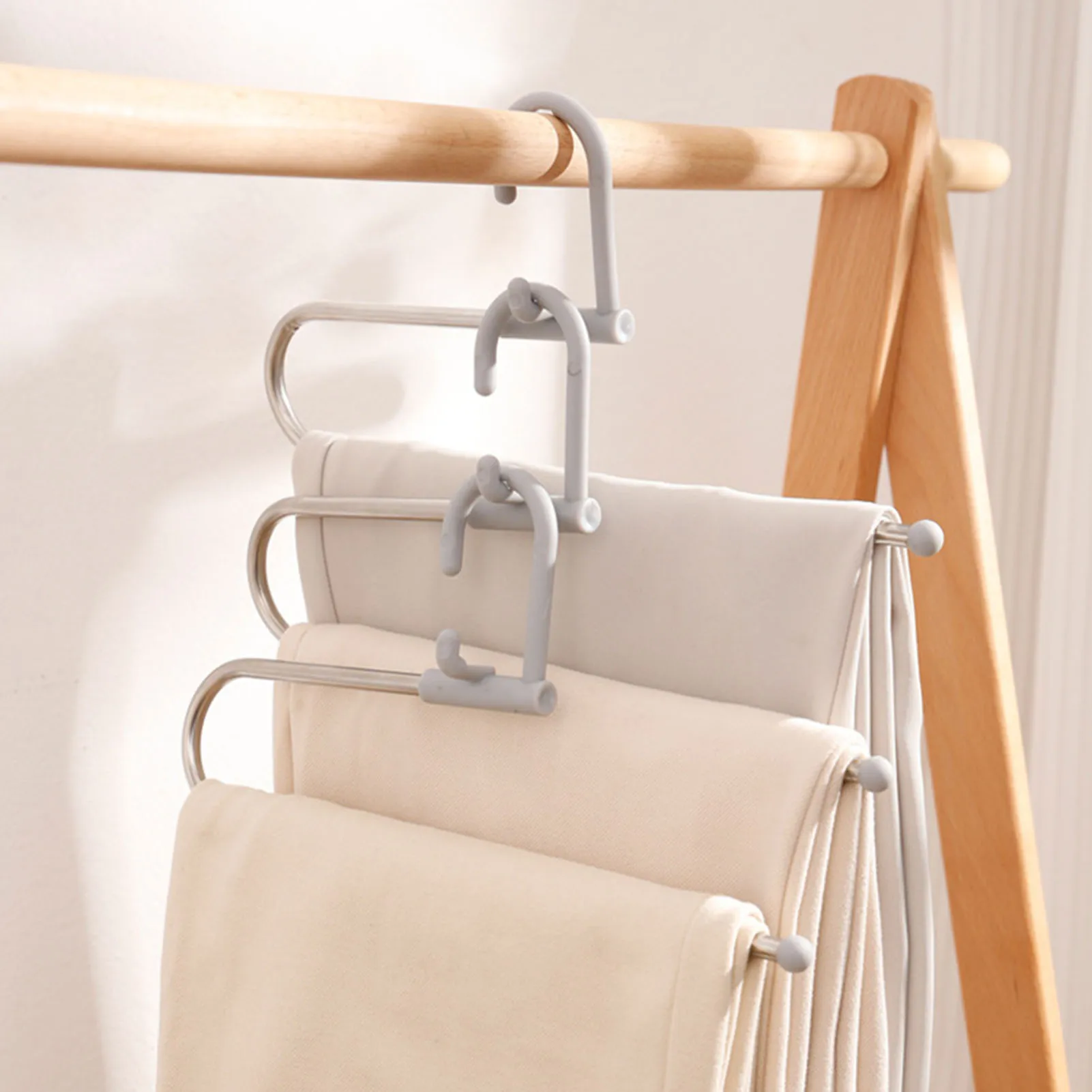 5 Pcs Pants Hanger Space Saving Non Marking Non Slip Multifunctional Aluminum Alloy Coat Hanger For Trousers Closet Storage
5 Pcs Pants Hanger Space Saving Non Marking Non Slip Multifunctional Aluminum Alloy Coat Hanger For Trousers Closet Storage