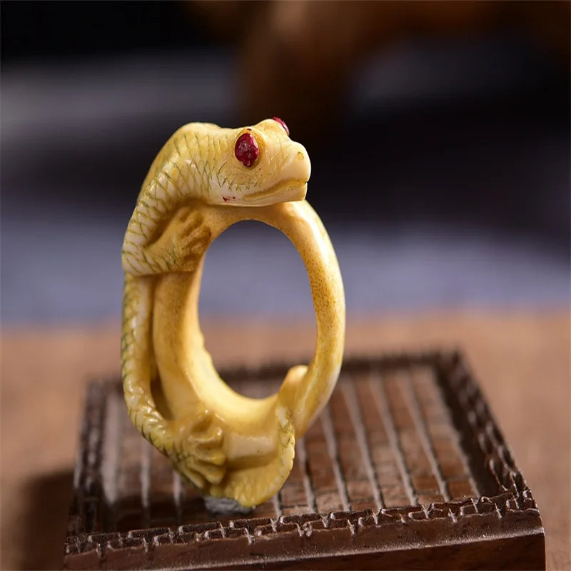 Joyeria aneis biżuteria damska cock ring Fingers dental bone toy animal teeth vintage rings ethnic style bone art
Joyeria aneis biżuteria damska cock ring Fingers dental bone toy animal teeth vintage rings ethnic style bone art