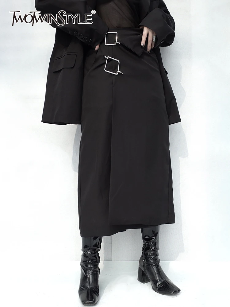 TWOTWINSTYLE Patchwork Button A Line Skirt For Women High Waist Casual Black Skirts Female Fashion New Clothing 2022 Spring
TWOTWINSTYLE Patchwork Button A Line Skirt For Women High Waist Casual Black Skirts Female Fashion New Clothing 2022 Spring