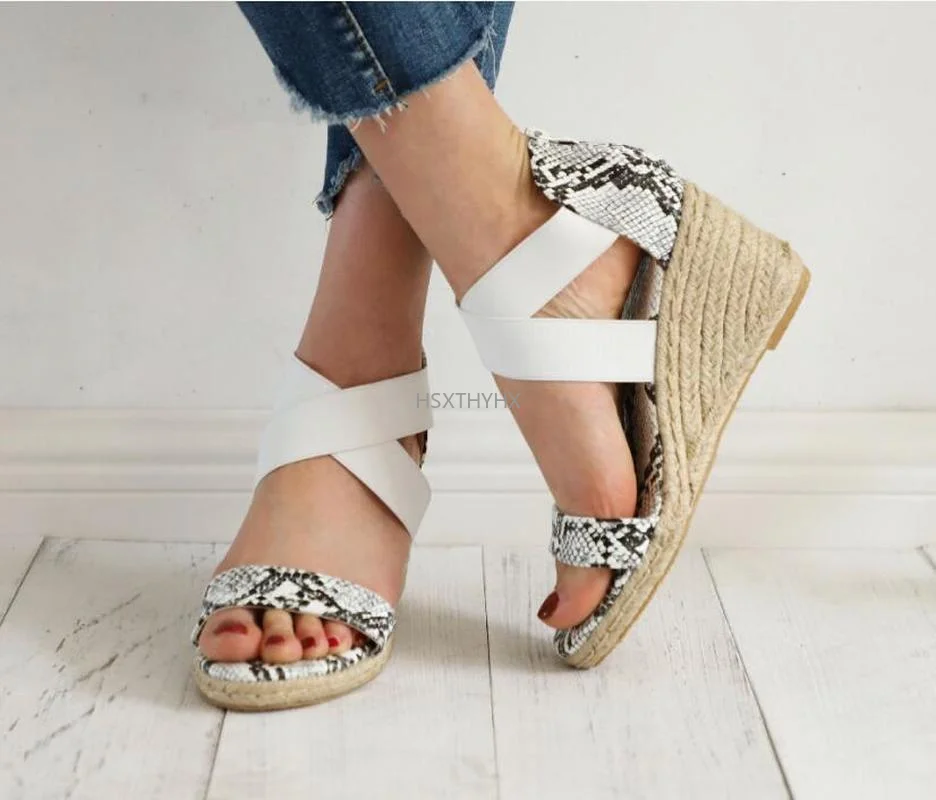 Summer Women Sandals Wedges Summer Casual Shoes Buckle Strap Roman Sandals Women Sandalias Mujer Platform Sandal
Summer Women Sandals Wedges Summer Casual Shoes Buckle Strap Roman Sandals Women Sandalias Mujer Platform Sandal