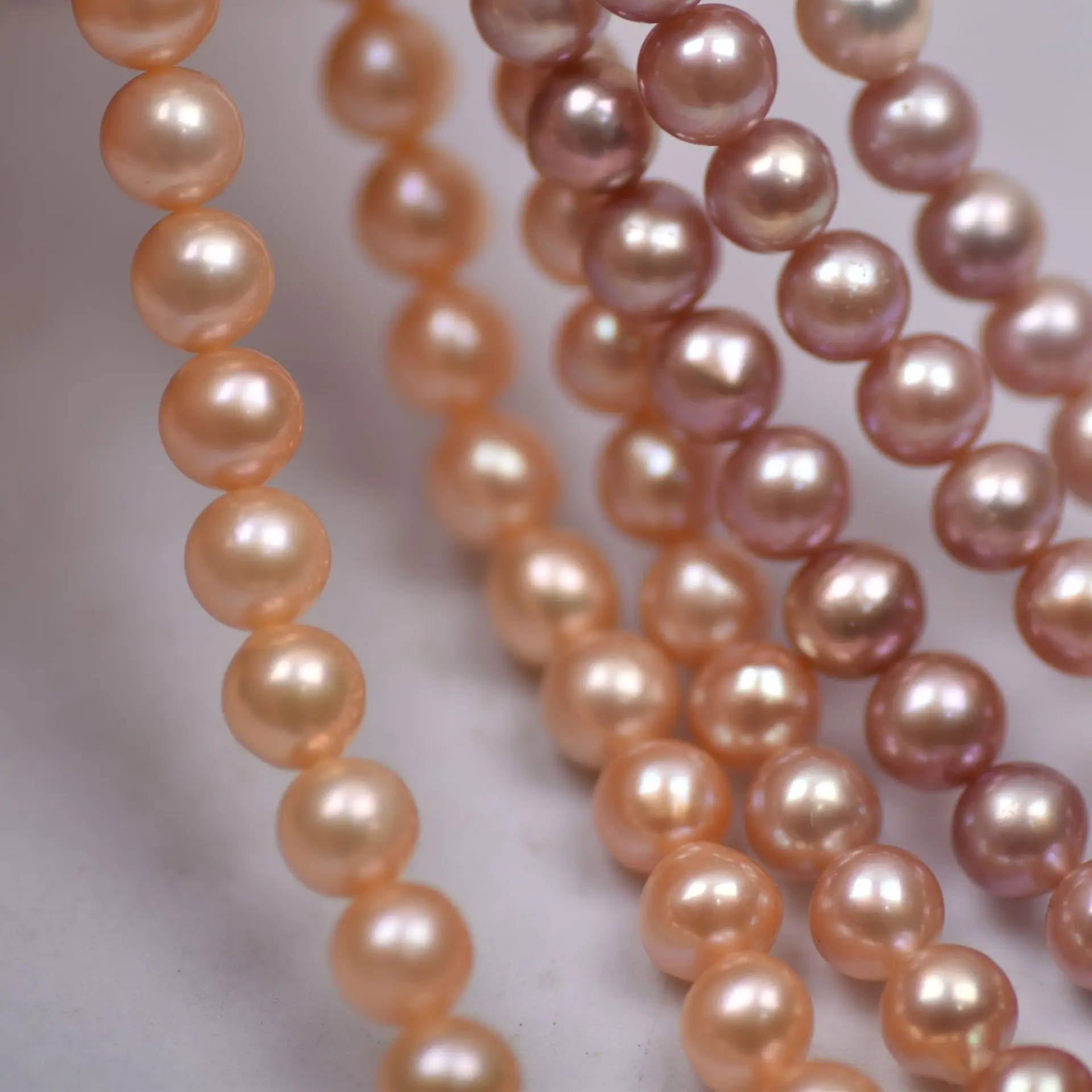 Good Quality Natural Freshwater Pearl Loose Beads AK 7cm Strong Light Necklace Bracelet Semi-finished DIY Jewelry Accessories
Good Quality Natural Freshwater Pearl Loose Beads AK 7cm Strong Light Necklace Bracelet Semi-finished DIY Jewelry Accessories
