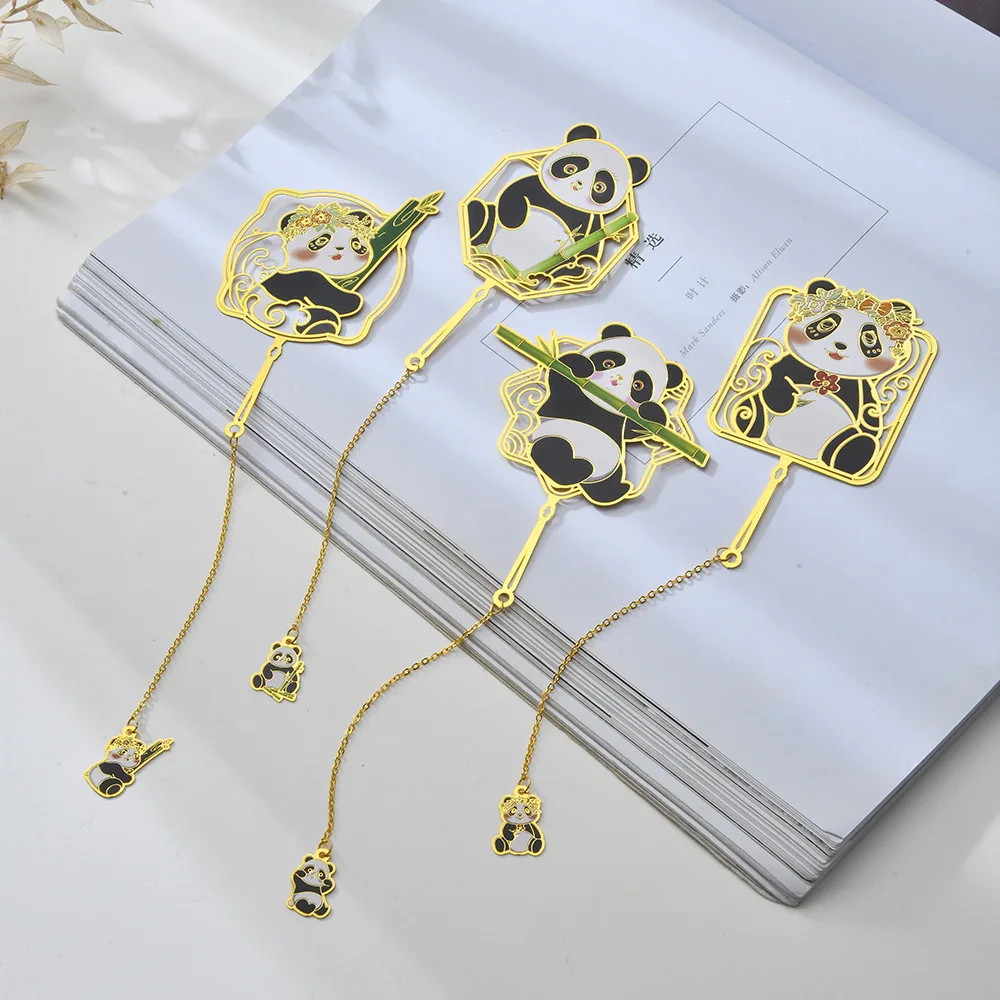 Bookmark Chinoiserie Panda Metal Bookmark Classical Cultural Creation Bookmark Tassel Hollow Bookmark Student Souvenir Gift
Bookmark Chinoiserie Panda Metal Bookmark Classical Cultural Creation Bookmark Tassel Hollow Bookmark Student Souvenir Gift