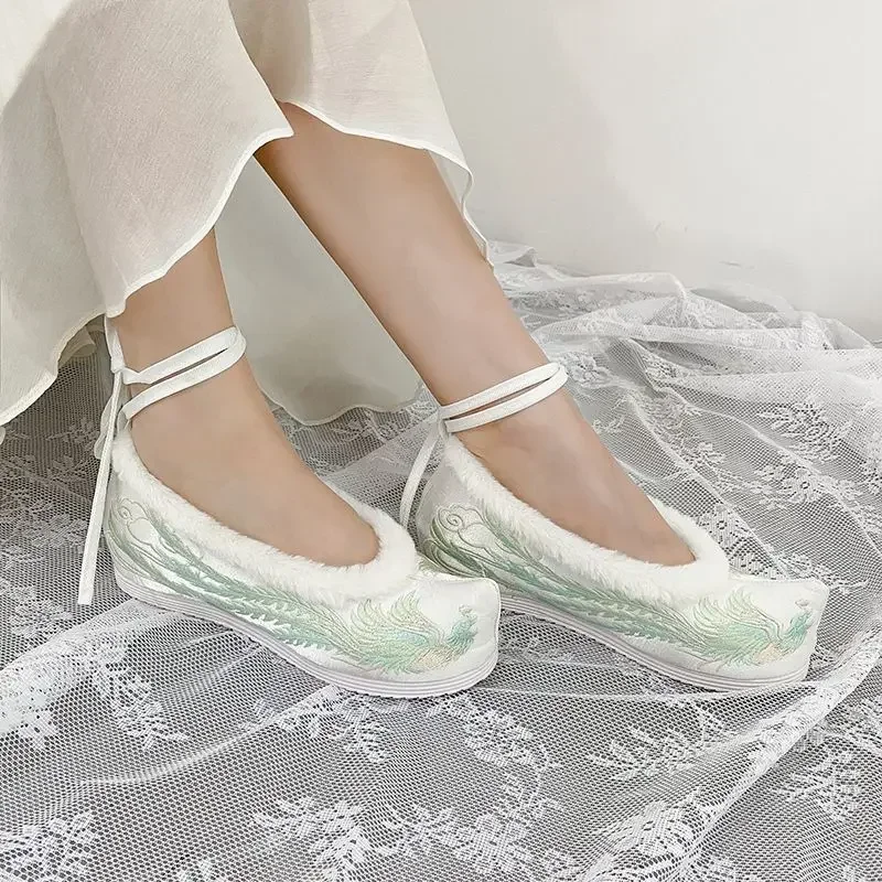 4 Colors Winter Traditional Chinese Pointed Tip Lace Up Plus Velvet Hanfu Shoes Women Vintage Cospaly Embroidered Shoes Props
4 Colors Winter Traditional Chinese Pointed Tip Lace Up Plus Velvet Hanfu Shoes Women Vintage Cospaly Embroidered Shoes Props