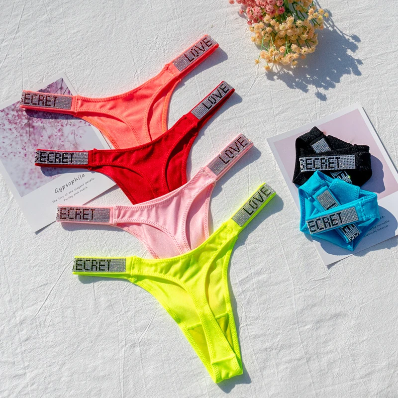 Women Panties Shiny Rhinestone Sexy Lingerie Women Low Rise Nylon Female Underwear Secret G-string Neon Color Women Thong
Women Panties Shiny Rhinestone Sexy Lingerie Women Low Rise Nylon Female Underwear Secret G-string Neon Color Women Thong