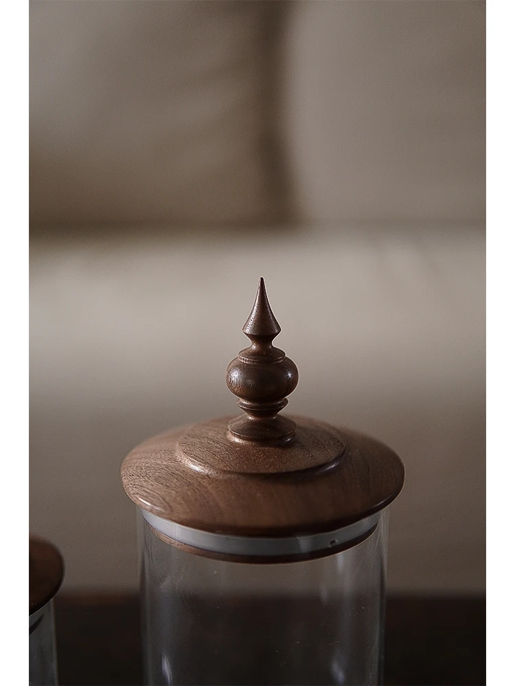 Original Japanese style retro solid wood lid glass sealed storage tank Tea coffee beans miscellaneous grains candy storage tank
Original Japanese style retro solid wood lid glass sealed storage tank Tea coffee beans miscellaneous grains candy storage tank