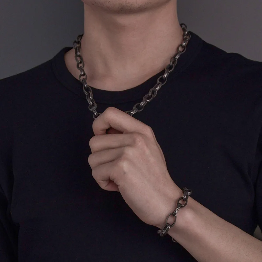 European And American Hip-Hop Curb Cuban Titanium Steel Retro Necklace Bracelet Fashion Jewelry Sets For Women Men
European And American Hip-Hop Curb Cuban Titanium Steel Retro Necklace Bracelet Fashion Jewelry Sets For Women Men