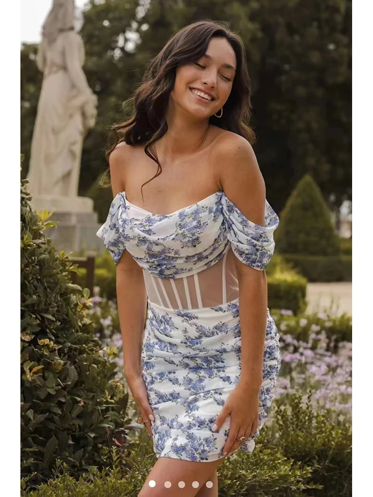 Sweet Fresh Flower Print Dress Summer Fashion Sweet Transparent Short Back Strap Personalized Design Print Blue Women's Dressing
Sweet Fresh Flower Print Dress Summer Fashion Sweet Transparent Short Back Strap Personalized Design Print Blue Women's Dressing