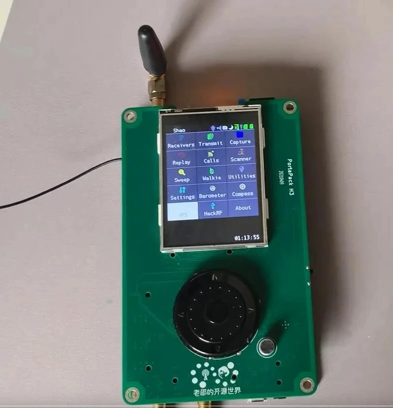 New PORTAPACK H3 + HACKRF One SDR Receiver Mayhem with Microphone/speaker, Battery Indicator, GPS Receiver, Compass, Barometer
New PORTAPACK H3 + HACKRF One SDR Receiver Mayhem with Microphone/speaker, Battery Indicator, GPS Receiver, Compass, Barometer