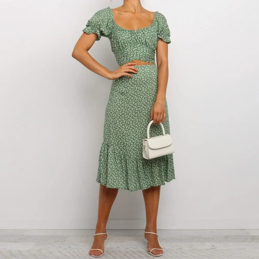 2 Pcs/Set Tops Skirt Suit Sweet Refreshing Lace Up Round Neck Short Sleeves Flower Print Flower Print Blouse Skirt Set vestido 
2 Pcs/Set Tops Skirt Suit Sweet Refreshing Lace Up Round Neck Short Sleeves Flower Print Flower Print Blouse Skirt Set vestido