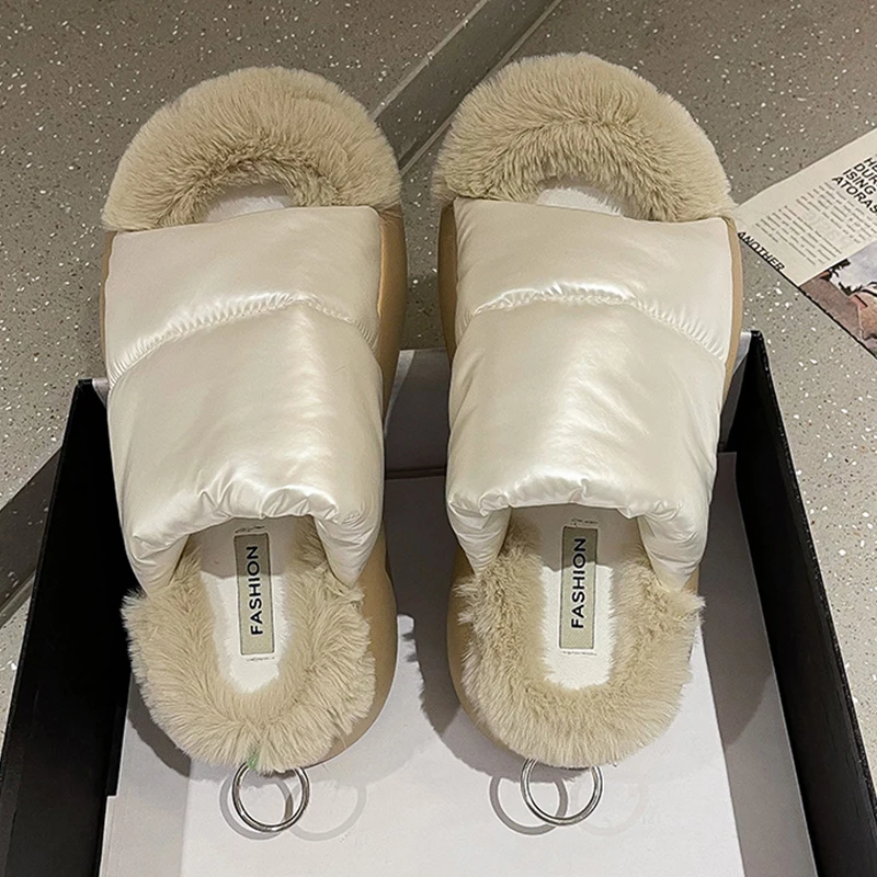 Winter Thick Bottom Waterproof Down Cloth Women Fur Slippers Warm Soft Luxurious Indoor Open Toes 2022 New Modern Slippers
Winter Thick Bottom Waterproof Down Cloth Women Fur Slippers Warm Soft Luxurious Indoor Open Toes 2022 New Modern Slippers
