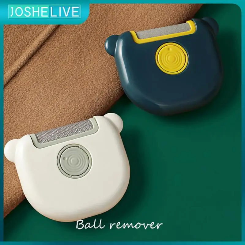Washable Hair Pet Hair Sticky Roller 70g Portable Hair Remover Adsorbing Fluffy Debris 360 Degree Rotation Shaving Hair Ball Abs
Washable Hair Pet Hair Sticky Roller 70g Portable Hair Remover Adsorbing Fluffy Debris 360 Degree Rotation Shaving Hair Ball Abs