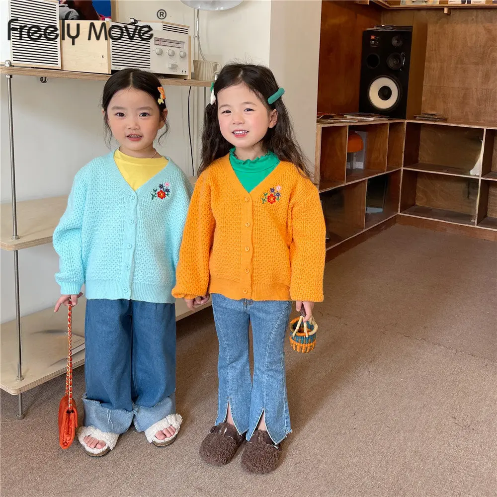 Freely Move Knitted Cardigan Sweater Kids Girl Autumn Winter Embroidery Sweater Coat Children Girl Korean Button Down Cardigan
Freely Move Knitted Cardigan Sweater Kids Girl Autumn Winter Embroidery Sweater Coat Children Girl Korean Button Down Cardigan