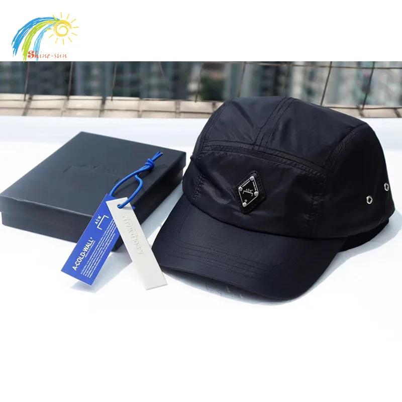 Hip Hop Metal Logo A-COLD-WALL* Cap Men Women 1:1 High Quality Nylon Adjustable A COLD WALL Hat
Hip Hop Metal Logo A-COLD-WALL* Cap Men Women 1:1 High Quality Nylon Adjustable A COLD WALL Hat