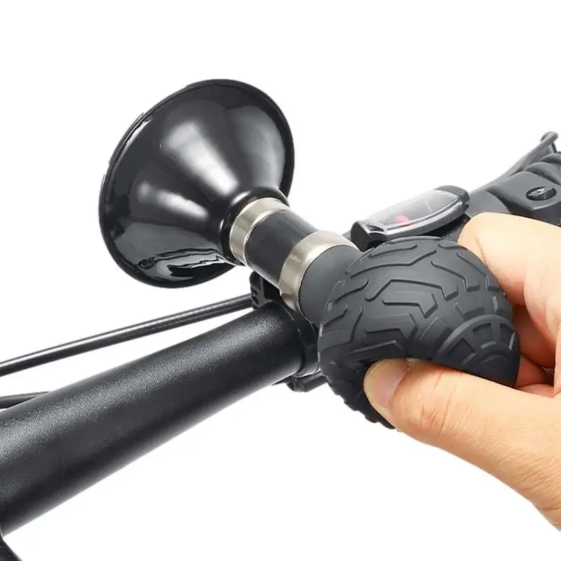 Kids Bike Horn Electric Bikes Horn Classic Vintage Metal Twist Loudspeaker Siren Hooter Bell For Vehicles Bicycles Golf Cart
Kids Bike Horn Electric Bikes Horn Classic Vintage Metal Twist Loudspeaker Siren Hooter Bell For Vehicles Bicycles Golf Cart