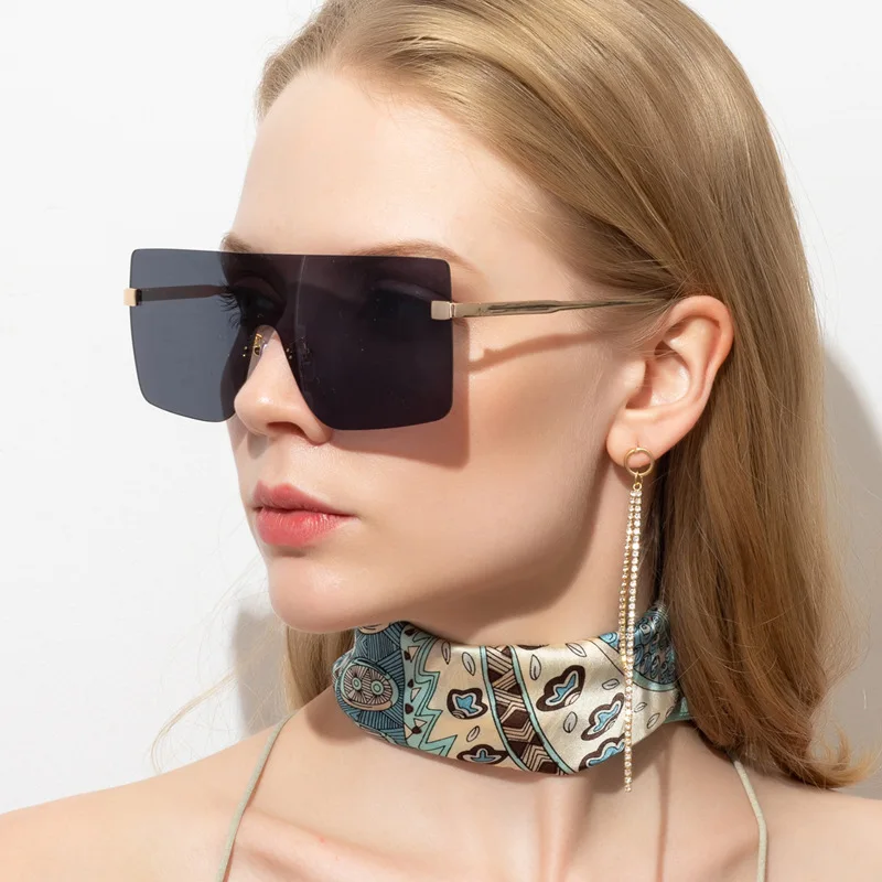New Fashion Large Square Sunglasses Women's Trend Gradient Sunglasses Men's Sunglasses
New Fashion Large Square Sunglasses Women's Trend Gradient Sunglasses Men's Sunglasses