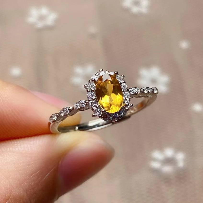 VVS класс натурального цитрина серебряное кольцо 4 мм * 6 мм 0.5ct цитрин серебряное кольцо 18K Gopd покрытие 925 Серебряные украшения со стразами
VVS класс натурального цитрина серебряное кольцо 4 мм * 6 мм 0.5ct цитрин серебряное кольцо 18K Gopd покрытие 925 Серебряные украшения со стразами
