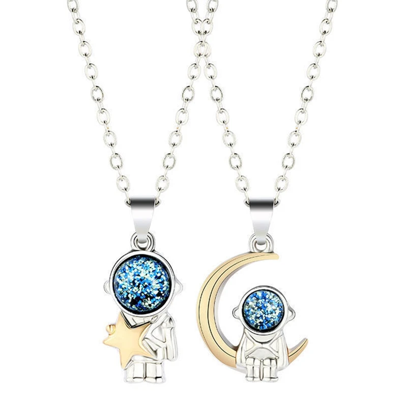 2pcs/Set Couple Astronaut Star And Moon Pendant Necklaces For Men And Women Clavicle Chain Valentine's Day Gifts
2pcs/Set Couple Astronaut Star And Moon Pendant Necklaces For Men And Women Clavicle Chain Valentine's Day Gifts