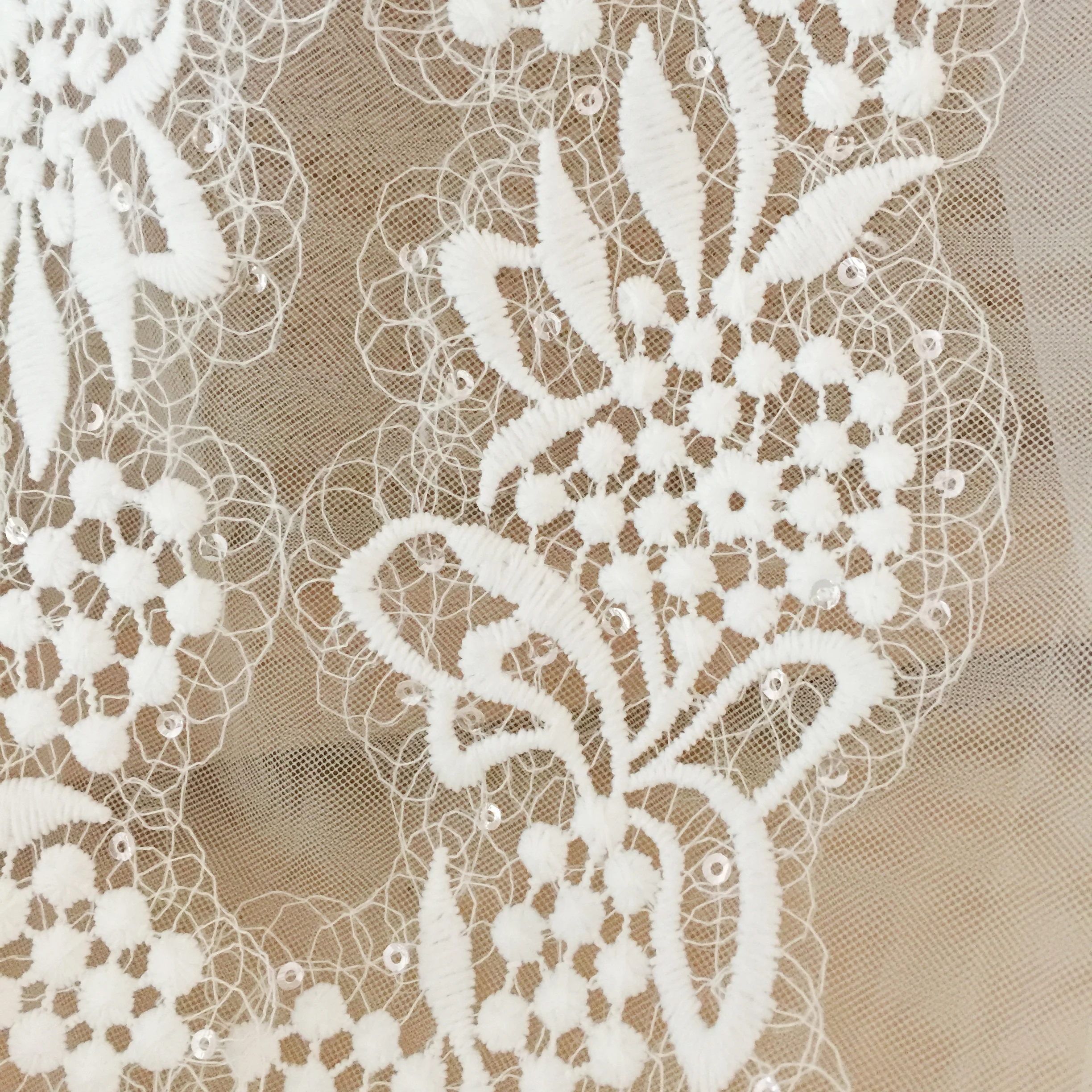 Нежные блестящие рыбки, шелковая нить, цветочные ресницы, полые кружевные отделки для свадебных платьев, аксессуары
Нежные блестящие рыбки, шелковая нить, цветочные ресницы, полые кружевные отделки для свадебных платьев, аксессуары