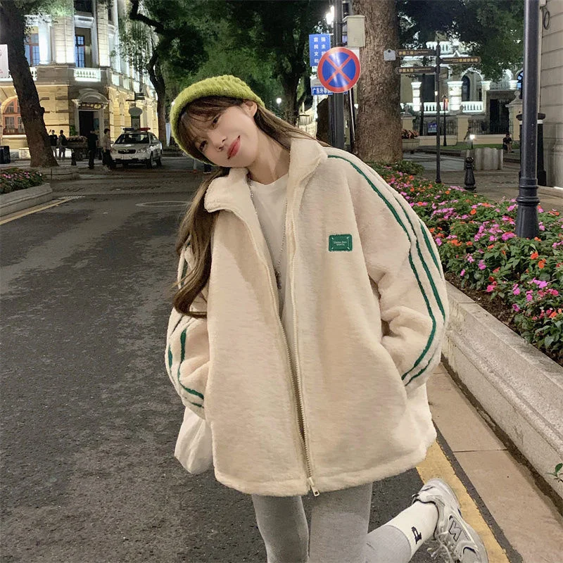 Casual Women's Jackets 2022 Autumn And Winter New Korean Fashion Loose All-match Lamb Wool Zipper Thickened Ladies Warm Coat
Casual Women's Jackets 2022 Autumn And Winter New Korean Fashion Loose All-match Lamb Wool Zipper Thickened Ladies Warm Coat