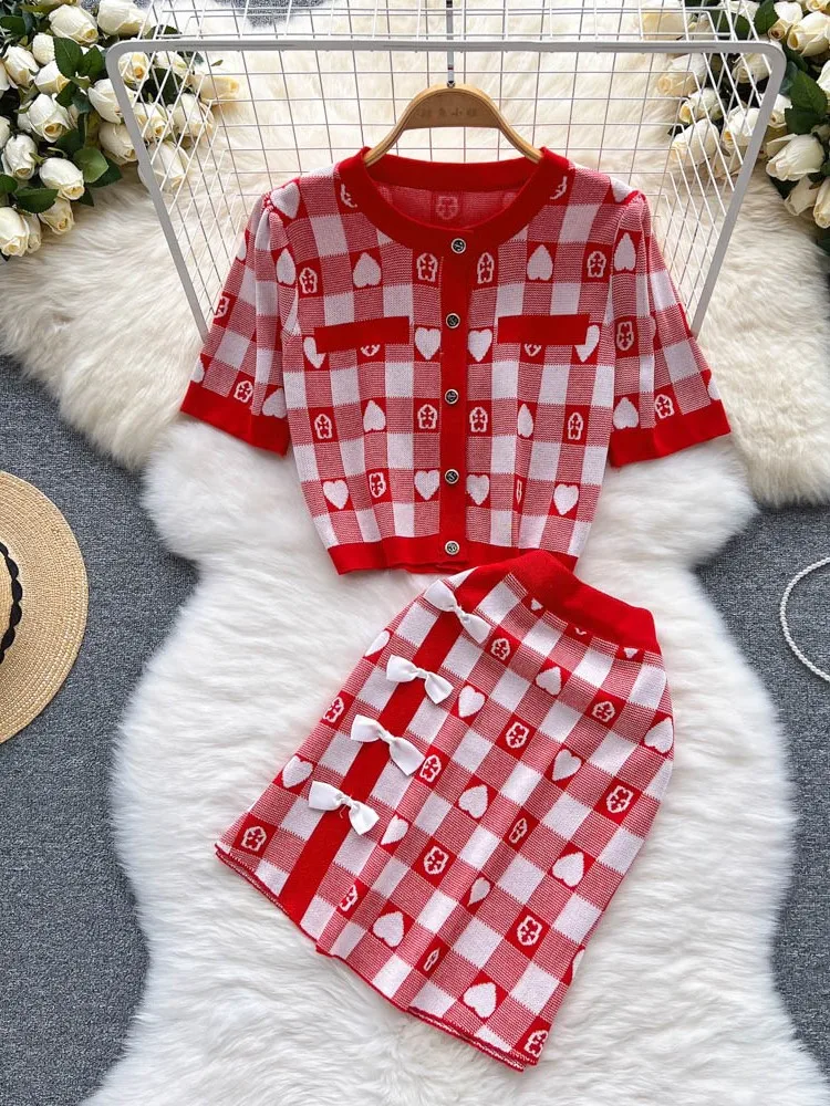 Women Casual Plaid Skirt Set Fashion Slim Short Tank Top & Bodycon Mini Skirt Summer Female Skirt Two Piece Suit
Women Casual Plaid Skirt Set Fashion Slim Short Tank Top & Bodycon Mini Skirt Summer Female Skirt Two Piece Suit