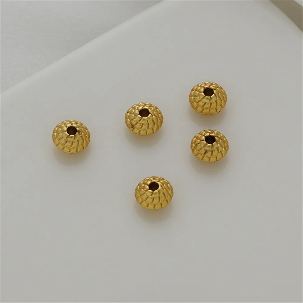 18K wrap gold sand gold dummy gold 7mm abacus flying saucer septum beads DIY bracelet necklace beads scattered
18K wrap gold sand gold dummy gold 7mm abacus flying saucer septum beads DIY bracelet necklace beads scattered
