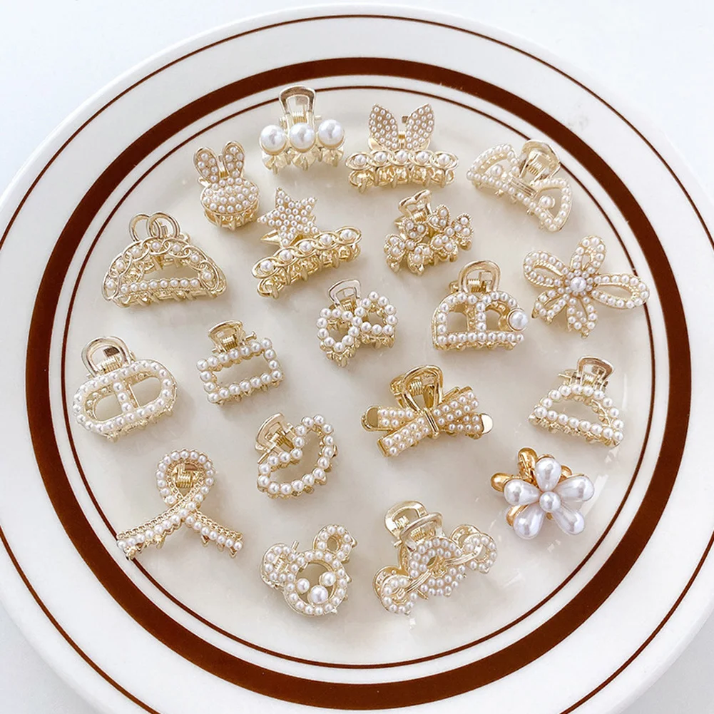 Korean Pearl Hairpins Geometric Hair Claws Small Mini Catch Clip Shark Clip Back Head Hair Clip Women Hair Accessories
Korean Pearl Hairpins Geometric Hair Claws Small Mini Catch Clip Shark Clip Back Head Hair Clip Women Hair Accessories