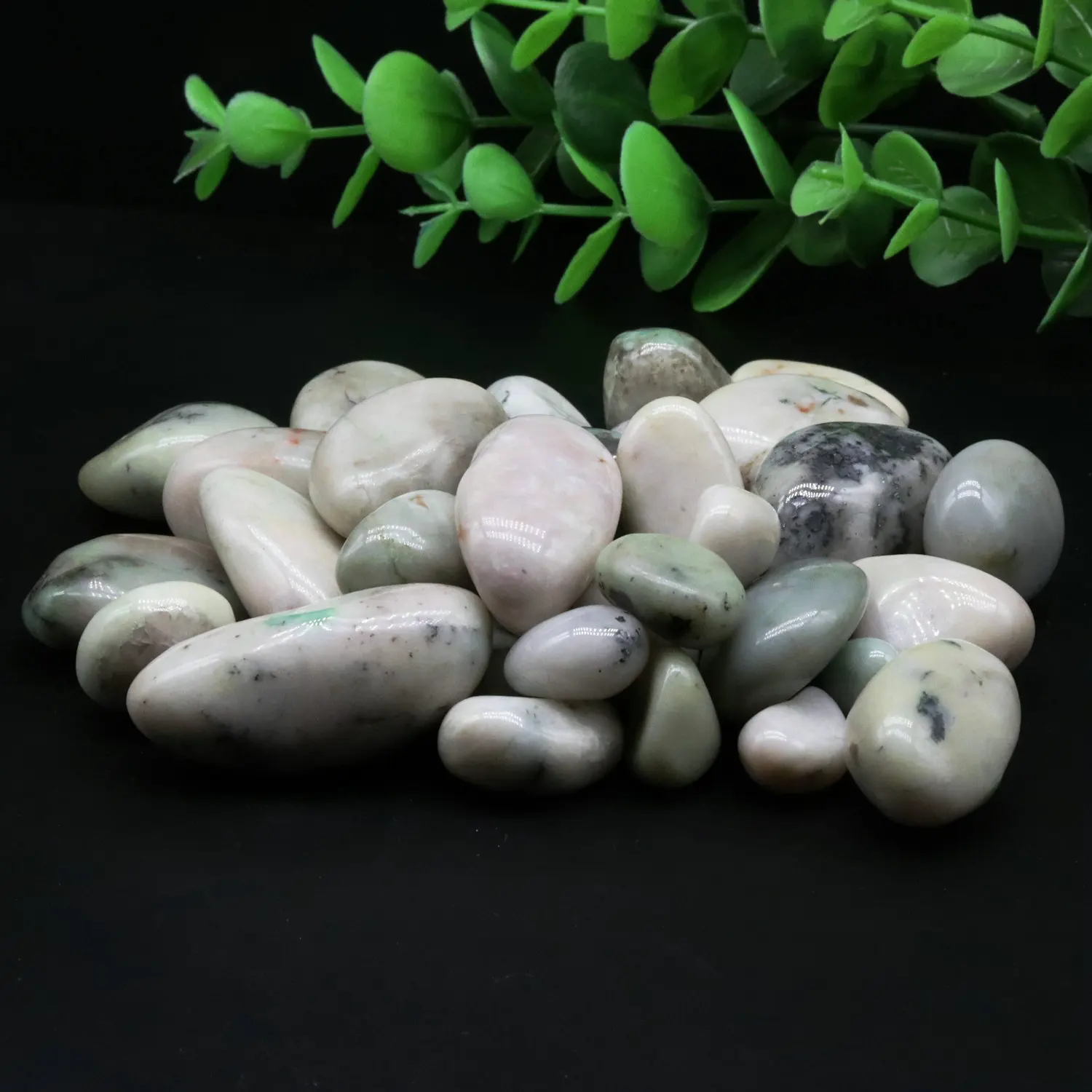 20-30mm 100g Natural Emerald Gems Healing Crystals Mineral Energy Bulk Tumbled Lucky Stones Gravel Specimen Home Decoration
20-30mm 100g Natural Emerald Gems Healing Crystals Mineral Energy Bulk Tumbled Lucky Stones Gravel Specimen Home Decoration
