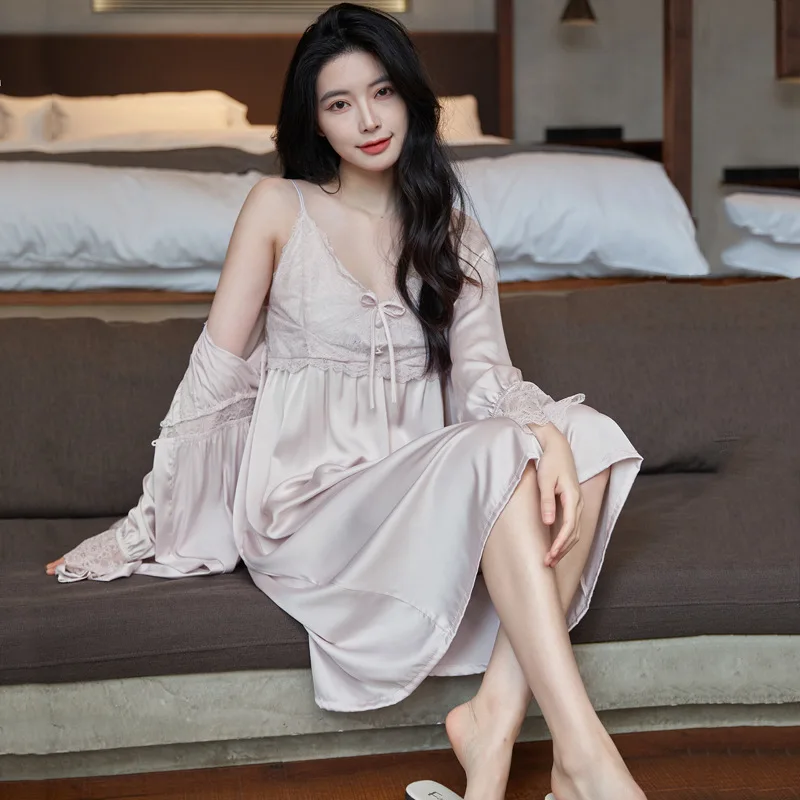 Palace Style Satin Robe Set Woman 2 Pieces Bride Bridesmaid Wedding Dressing Gown Sexy Lace Cami Nightie Sleepwear Women's Suit
Palace Style Satin Robe Set Woman 2 Pieces Bride Bridesmaid Wedding Dressing Gown Sexy Lace Cami Nightie Sleepwear Women's Suit