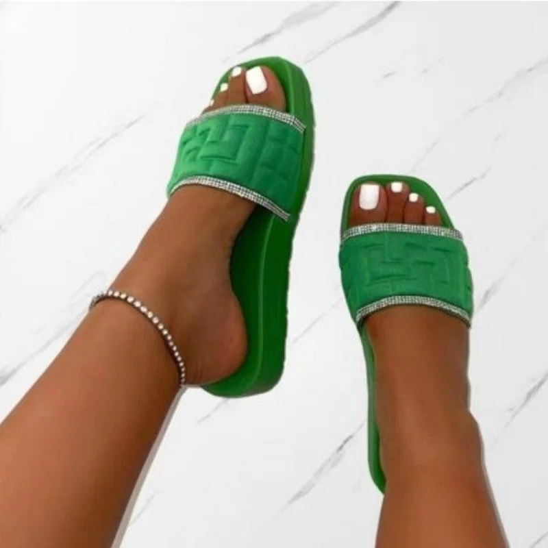 Brand Slides Women 2023 Summer Simple Women's Slippers Luxury Rhinestone Large Size Thick Bottom Slippers Casual Beach Sandals
Brand Slides Women 2023 Summer Simple Women's Slippers Luxury Rhinestone Large Size Thick Bottom Slippers Casual Beach Sandals