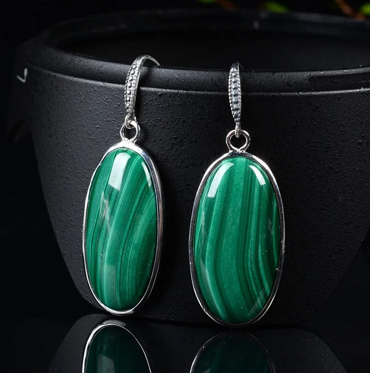 ANGLANG Ethnic Style Women Drop Earring Charm Green Acrylic Stone Personality Daily Wearable Female Earring Jewelry
ANGLANG Ethnic Style Women Drop Earring Charm Green Acrylic Stone Personality Daily Wearable Female Earring Jewelry