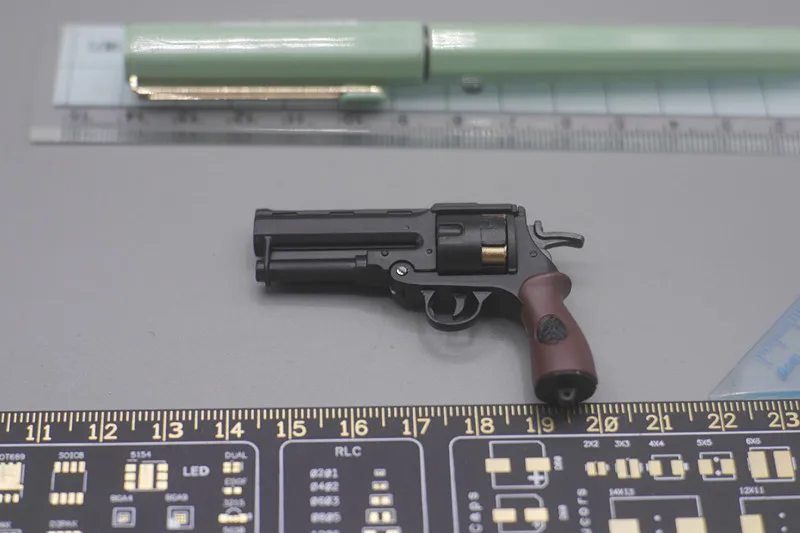 BBK BBK016 1/6 Hell Girl Imitator Hellboy Revolver Model Accessories Fit 12'' Action Figures In Stock Collectible
BBK BBK016 1/6 Hell Girl Imitator Hellboy Revolver Model Accessories Fit 12'' Action Figures In Stock Collectible