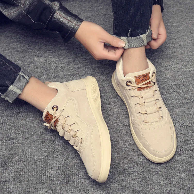 New Casual Shoes Middle Top Work Boots Fashion Versatile Retro Men's Short Boots Casual Sports Shoes Martin Boots Men's Shoes
New Casual Shoes Middle Top Work Boots Fashion Versatile Retro Men's Short Boots Casual Sports Shoes Martin Boots Men's Shoes
